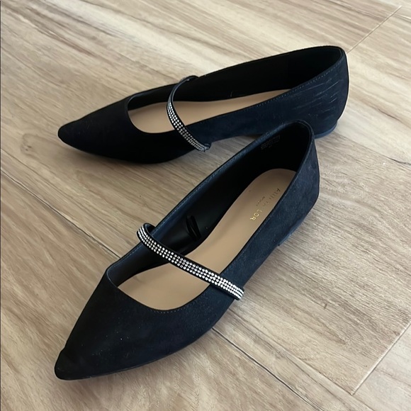 Ann Taylor - Black Flats with Rhinestone Strap - Picture 3 of 6